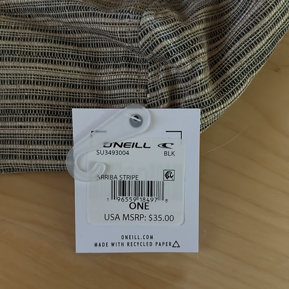 NWT O’Neill bucket hat - Picture 2 of 3